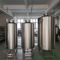 霍州市炫碟大型立式储酒罐立式储酒罐苛求品质以质取胜