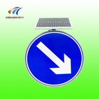 圆形靠右标志牌太阳能标志牌 led交通设施生产厂家