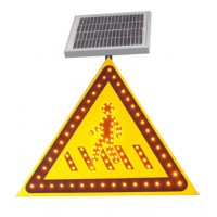 三角形注意行人警示牌 太阳能交通标志牌支持定制